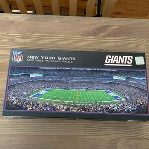 NFL New York Giants 1000 Piece Panoramic Puzzle